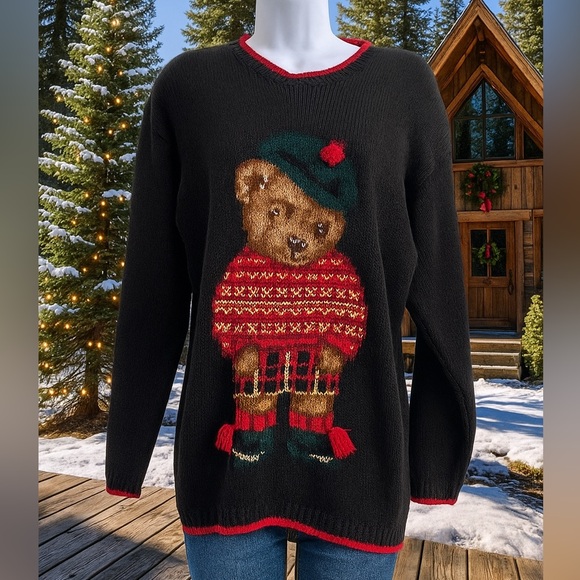 Sweaters - Vintage 90s Sweater Eagles Eye Novelty Christmas holiday
Bear oversized sweater